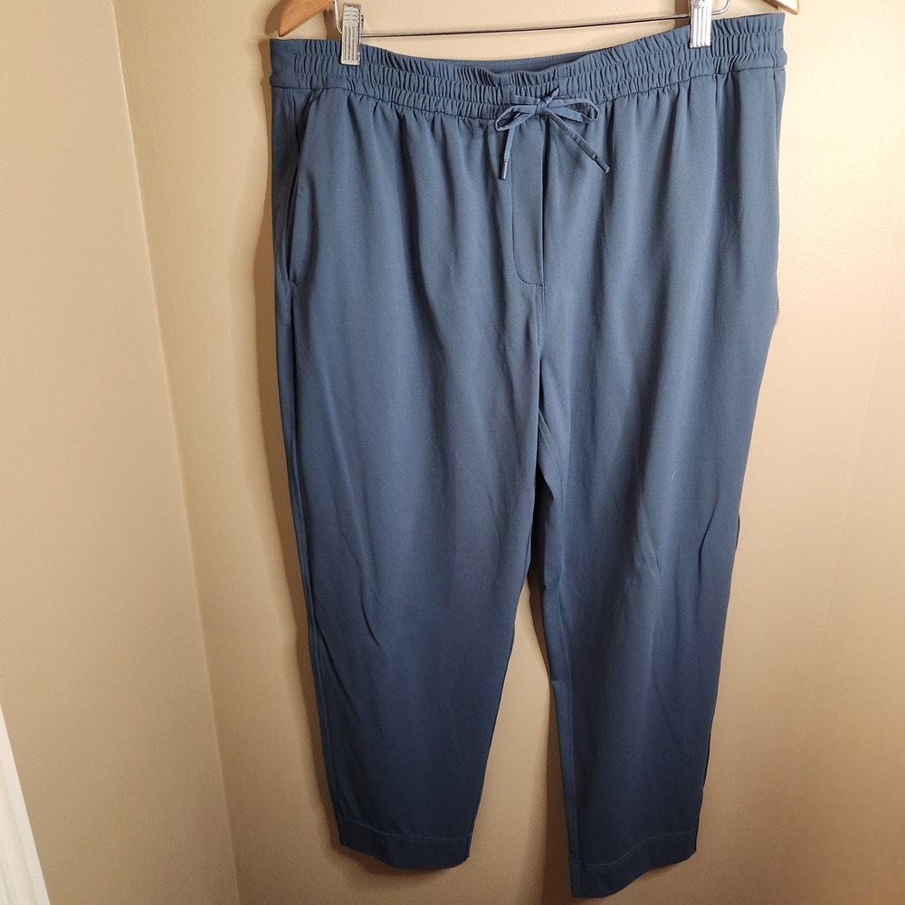 Lululemon Tapered-Leg Mid-Rise 7/8 Length Pant XL Iron Blue *Luxtreme W5GITS